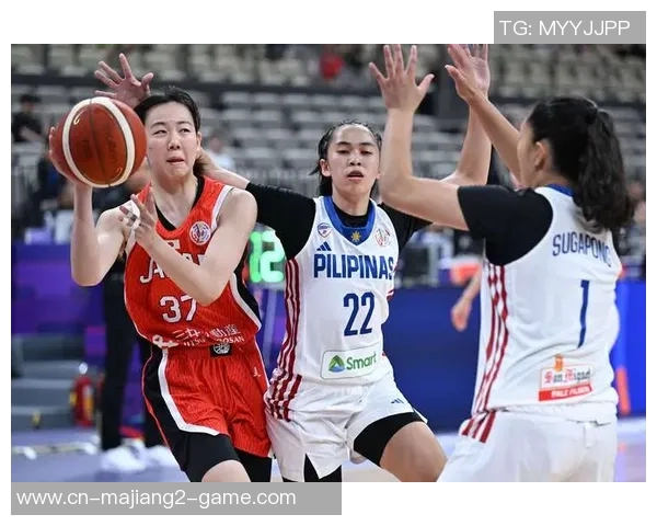 女篮对抗赛精彩纷呈各队实力较量展现青春风采与团队精神 女篮对抗赛精彩纷呈各队实力较量展现青春风采与团队精神